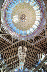Obraz premium Cúpula del Mercado Central de Valencia, España