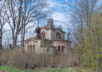 ruins of church europe estonia
