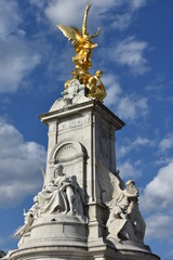 Fototapeta na wymiar The Victoria Memorial is a monument to Queen Victoria, located at the end of The Mall in London, and designed and executed by the sculptor (Sir) Thomas Brock. Designed in 1901.