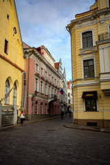 Fototapeta na wymiar Tallinn, Estonia - October 22, 2013: narrow old streets in Old Tallinn