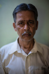 Obraz premium Indian old man in home isolation. Covid, Lock down and Home isolation