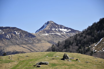 Montagnes Cantal Auvergne