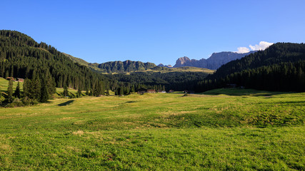 Fototapeta na wymiar panorama dall'alpe di Siusi, Alto Adige 