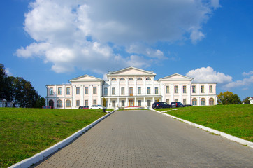 Fototapeta premium DUBROVITSY, MOSCOW REGION, RUSSIA - September, 2019: House of Prince Golitsyn in Dubrovitsy manor