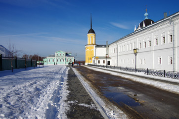Obraz premium KOLOMNA, RUSSIA - February, 2019: Great monasteries of Russia. Novo-Golutvin Holy Trinity Monastery