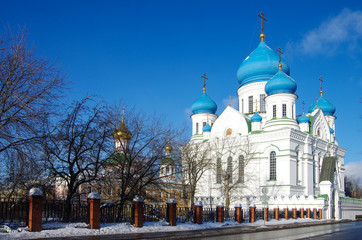 Fototapeta na wymiar MOSCOW, RUSSIA - January, 2019: Nikolo-Perervinsky monastery in winter sunny day