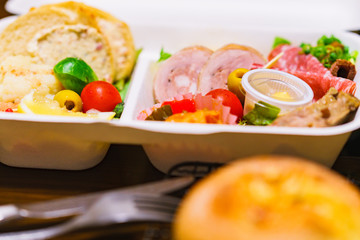 オードブル　テイクアウト　料理　弁当　デリバリー　イタリアン　イタ飯　グルメ　ディナー　お取寄せ