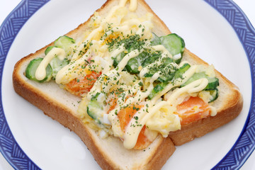 トースト　ポテトサラダ