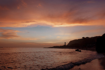 Fototapeta na wymiar Amazing beach sunset with endless horizon.
