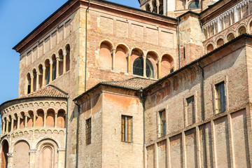 Fototapeta na wymiar Parma, Italy. Beautiful architecture of Parma Cathedral (Cattedrale di Parma) in sunny day.