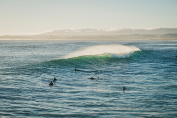 Surf en la Costa de Caparica, Portugal