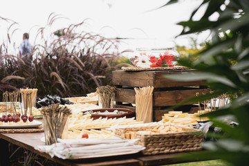 Snacks wood event