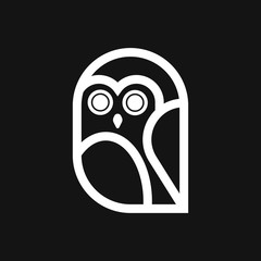 Owl icon. Vector images of owl on background.