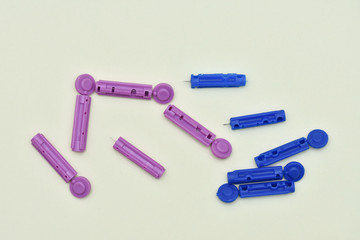 New   and used Pin to Pen, Sterile Blood Lancets ,Needles Glucometer Lancets 