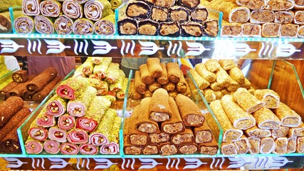 Traditional turkish delights sweets at Grand Bazaar in Istanbul, Turkey.