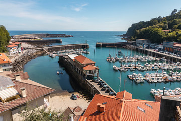 puerto en el pais vasco