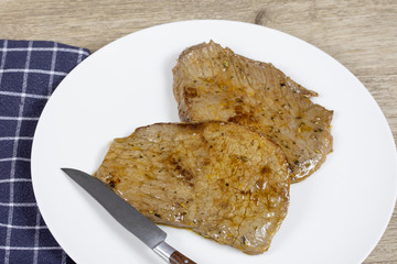 steak de bœuf grillé