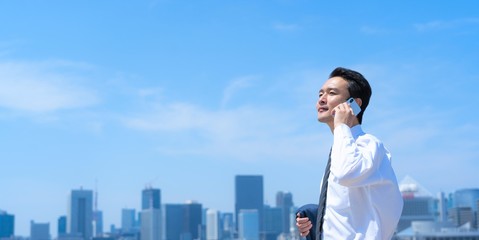 スーツを着たビジネスマン　ポートレート