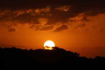 Obraz premium sunset in the mountains