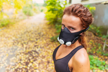 Hypoxic mask.