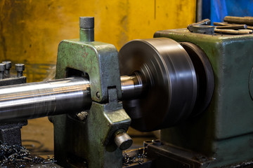 Lathe working in piping fabrication