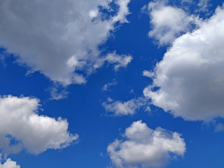 Blue sky with big clouds, size 4000 x 3000