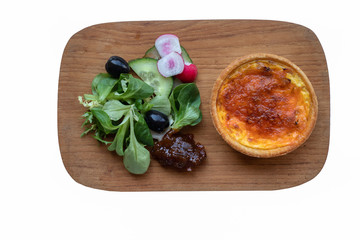 Quiche with salad and chutney
