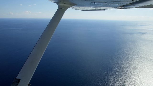 WS AERIAL Aircraft POV of ocean