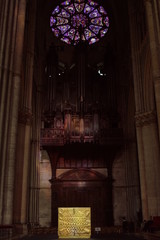Hauptschiff gotische Kathedrale