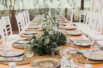 Decoración de mesas para eventos y bodas