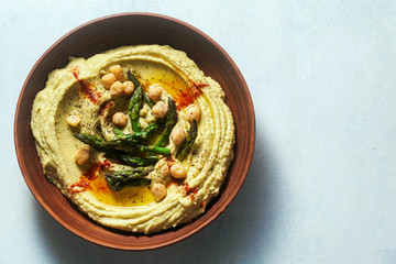 hummus with green asparagus. spring alternative recipe