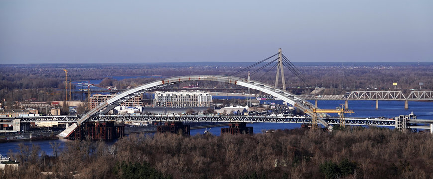 Podolsky bridge in the city of Kiev