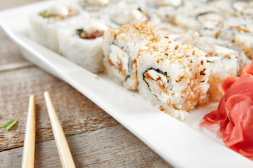 Tasty Roll set with chopsticks