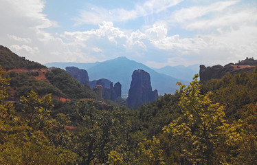 Fototapeta na wymiar Landscape in Meteora with the Balkan mountain chain in the rear. Greece.