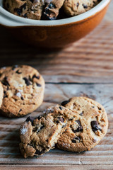 Cookies aux pépites de chocolat et noisettes