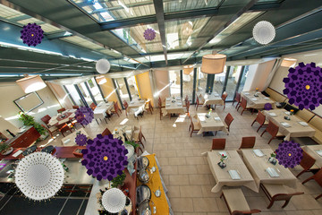 Restaurant. Gasstätte. Keine Besucher. Kein Geld. Coronavirus. Sars-Co-2. Sars - 19.	