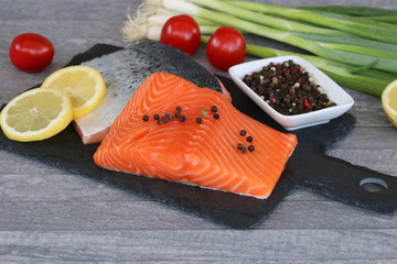 Frisches Lachsfilet