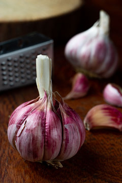 garlic bulb on wood. garlic close-up, garlic clove