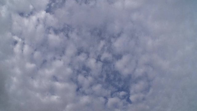 Fluffy clouds_Time lapse_ふわふわの雲3