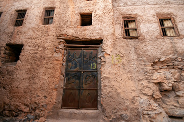 Fototapeta na wymiar Misfat Al Abriyeen is a unique mountainous village located 1,000 m above sea level, Oman