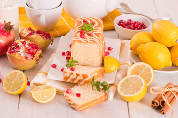 Lemon sponge cake with pomegranate.
