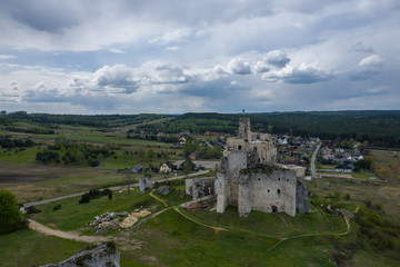 Fototapeta na wymiar Aerial view of Mirow Castle, Eagles Nests trail. Medieval fortress in the Jura region near Czestochowa. Silesian Voivodeship. Poland.