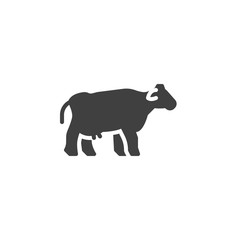 Cow, farm animal line icon. linear style sign for mobile concept and web design. Livestock cow, side view outline vector icon. Symbol, logo illustration. Vector graphics