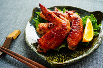 鶏手羽先揚げ
