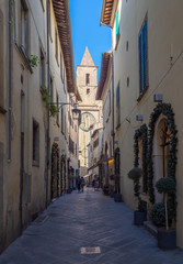 Fototapeta na wymiar Arezzo (Italy) - The Etruscan and Renaissance city of Tuscany region. Here the historical center.