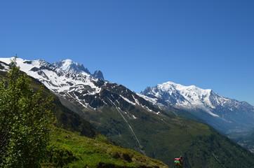Fototapeta na wymiar Paisaje de montaña en los Alpes