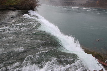 NIagara falls in autumn