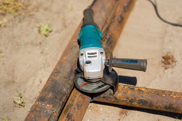 grinder for metal on metal pipes