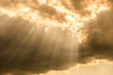 Sun light rays coming though the cloud