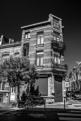 old brick house in bruxelles